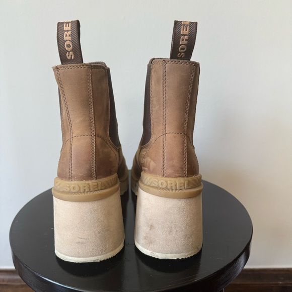 Sorel Hi-Line™ Heel Chelsea Brown Umber Boots Size 9.5 Women’s - Picture 7 of 8